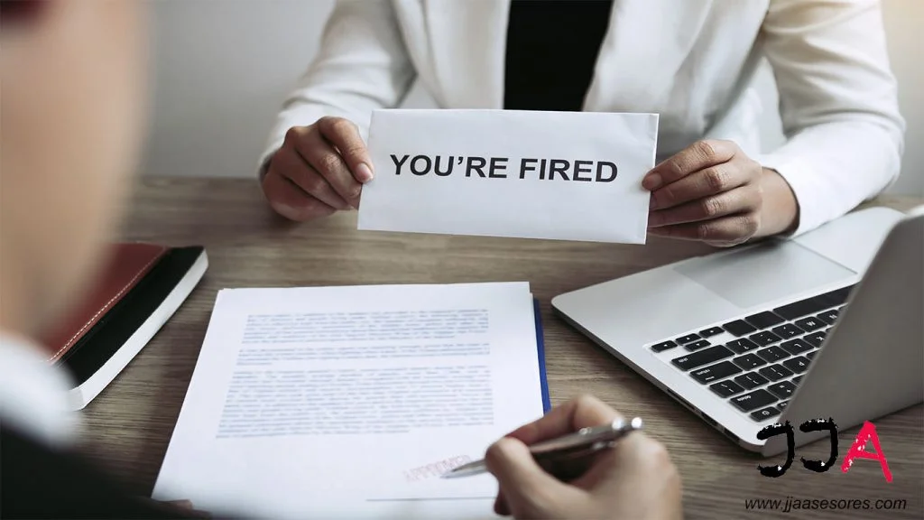 Causas y consecuencias de la extinción del contrato de trabajo Causas y consecuencias de la extinción del contrato de trabajo