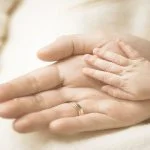 Maternidad paternidad adopción y acogimiento
